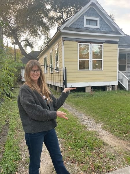 Vanessa showing off her childhood home.